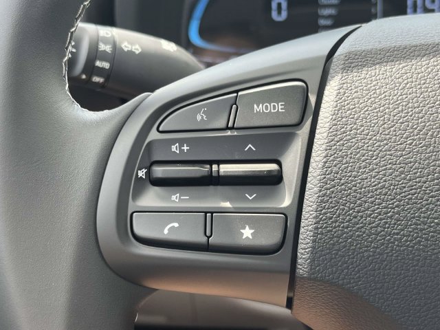 New 2026 Hyundai Venue SEL FWD image 33