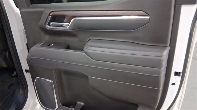 Used 2025 GMC Sierra 1500 SLT image 17