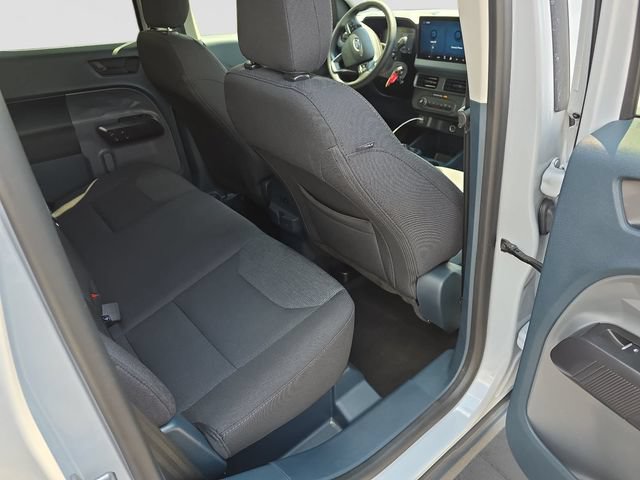 Used 2025 Ford Maverick XL w/ 4K Tow Package AWD/4WD image 31