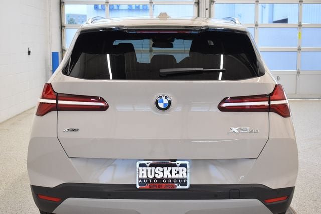 Used 2025 BMW X3 xDrive30i w/ Premium Package AWD/4WD image 11