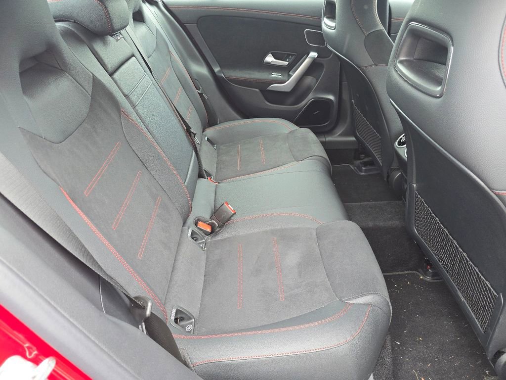 Certified 2026 Mercedes-Benz CLA 250 4MATIC image 18