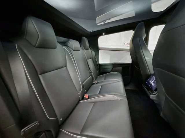 Used 2024 Tesla Cybertruck Cyberbeast AWD/4WD image 26