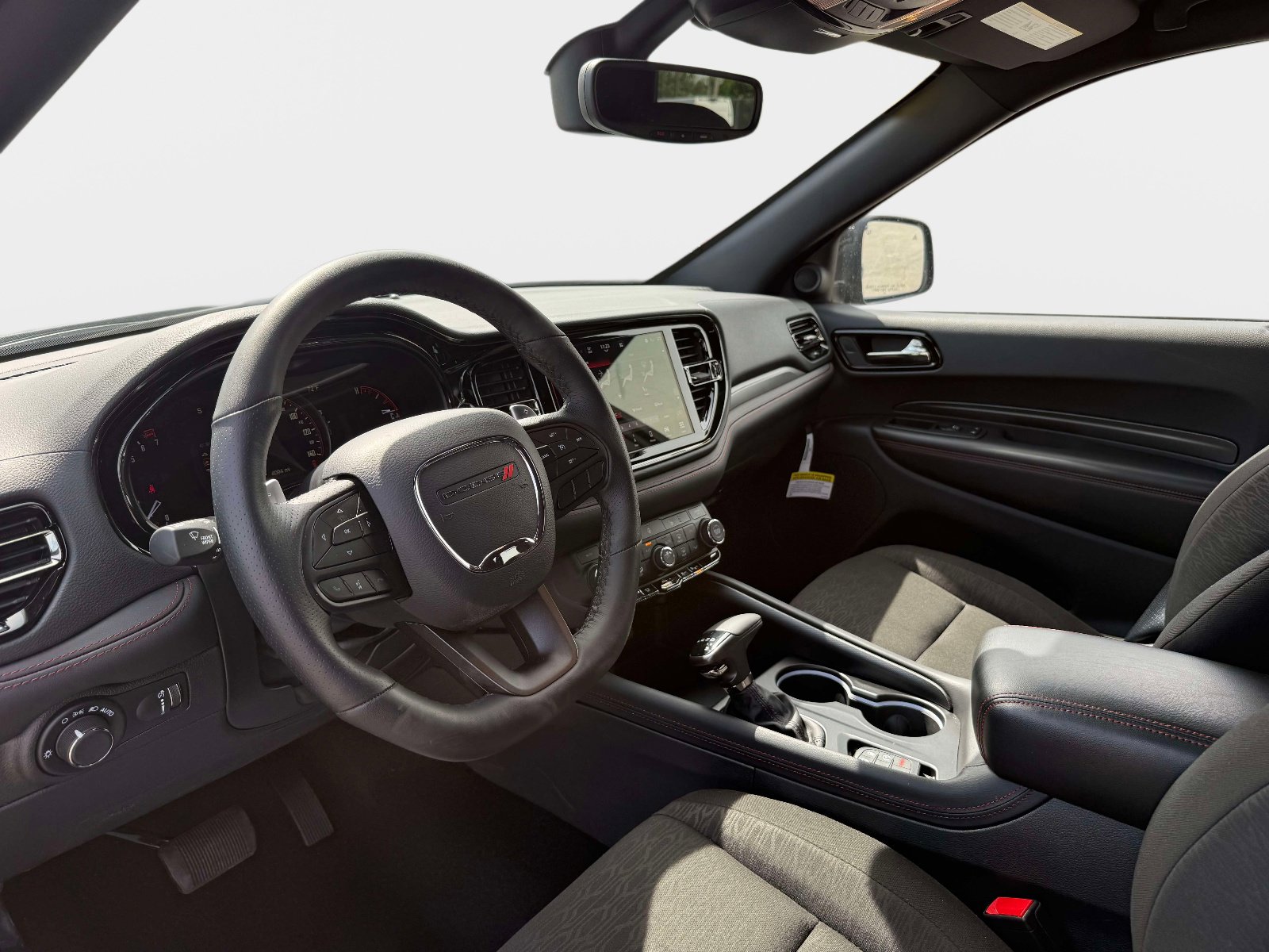 Certified 2025 Dodge Durango GT w/ Blacktop Package RWD image 9