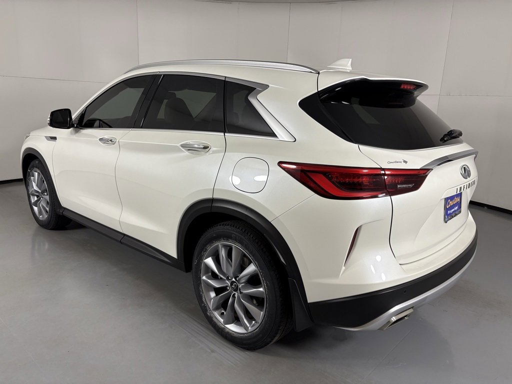 Used 2021 INFINITI QX50 Essential w/ Convenience Package image 7