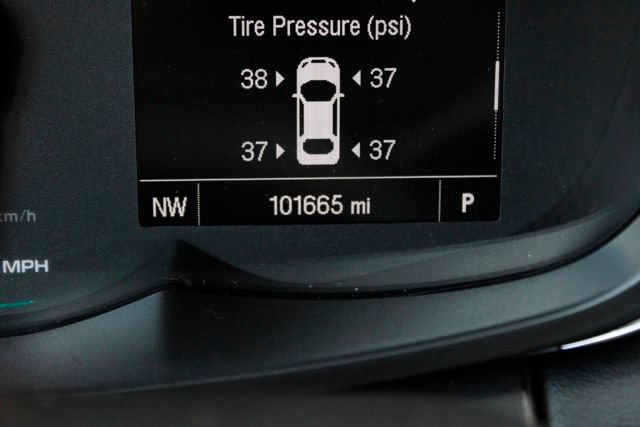 Used 2017 Chevrolet Trax LT FWD image 27