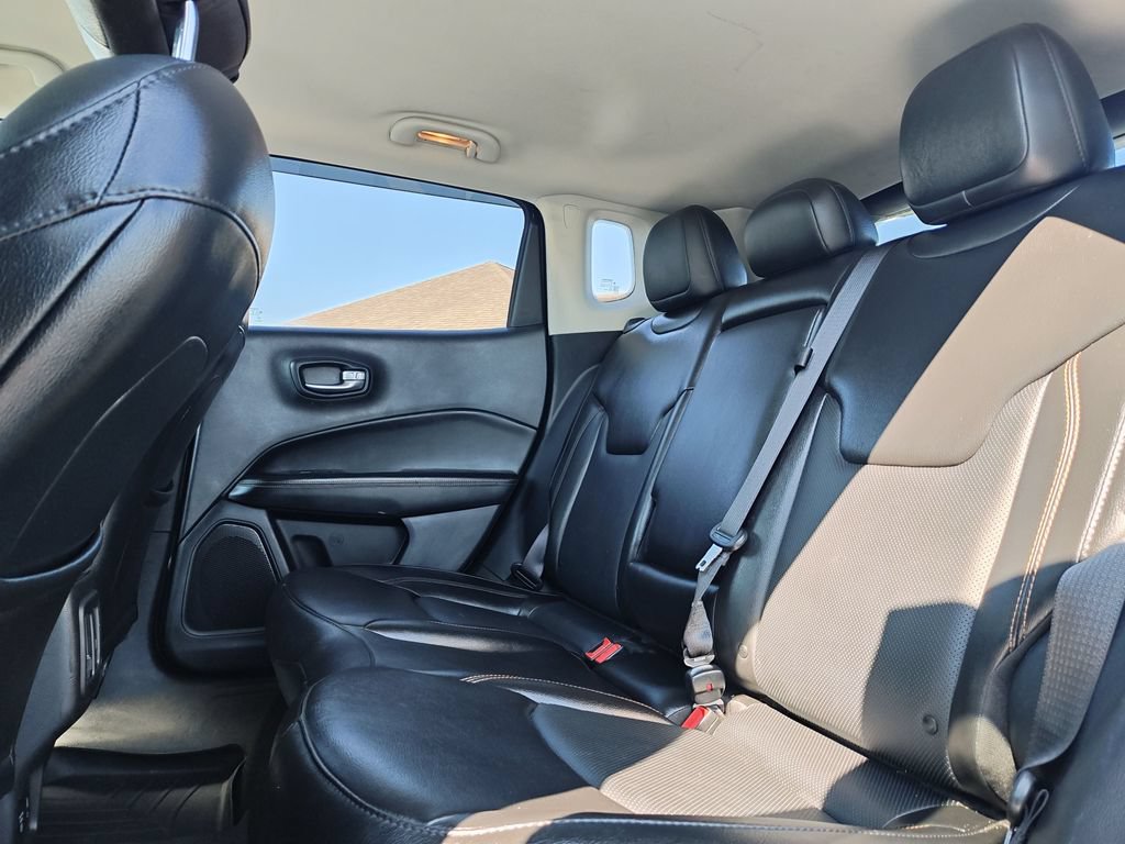 Used 2020 Jeep Compass Limited AWD/4WD image 15
