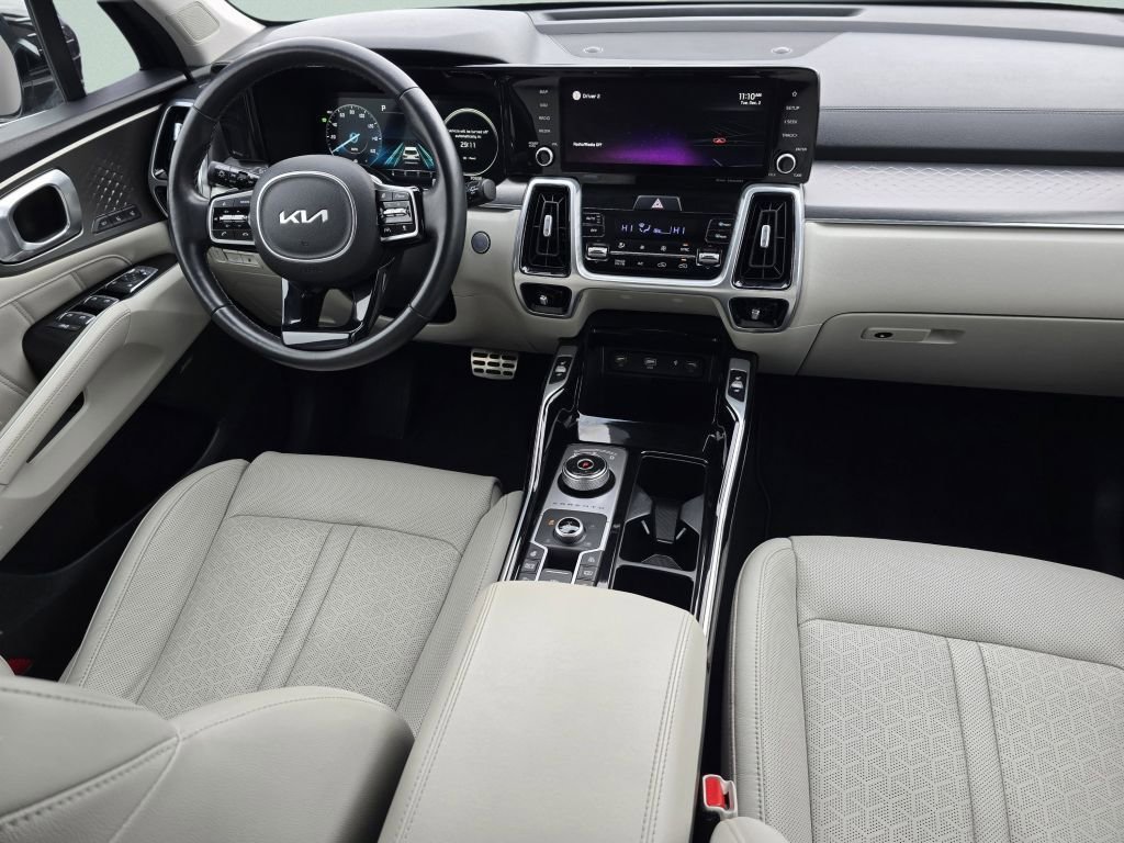 Used 2022 Kia Sorento SX Prestige image 34