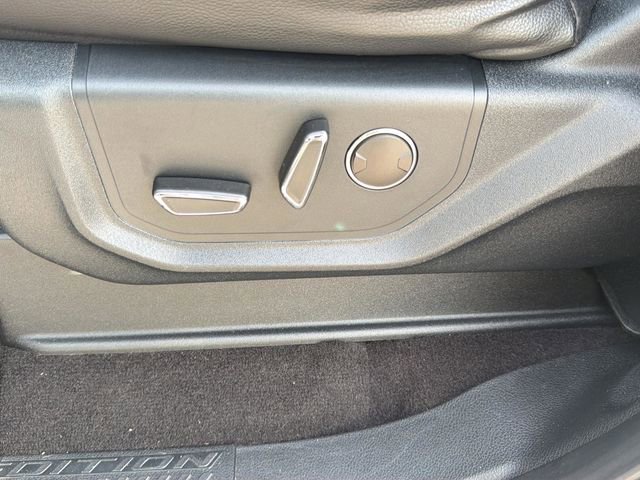 Used 2021 Ford Expedition Limited image 22