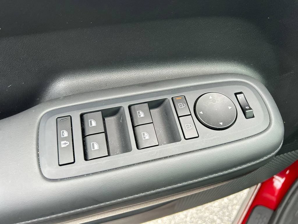 New 2025 Hyundai Santa Fe SEL FWD image 17