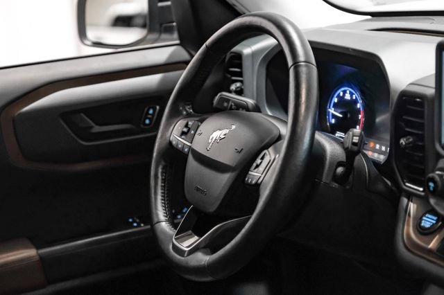Used 2021 Ford Bronco Sport Outer Banks w/ Outer Banks Package (96D) AWD/4WD image 18