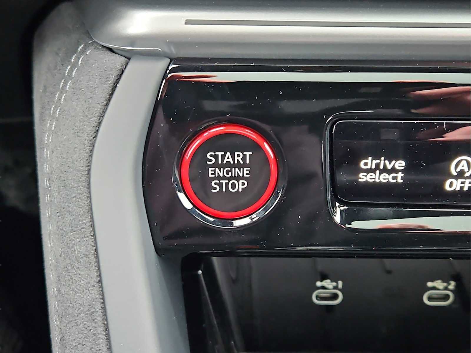 New 2026 Audi SQ5 Premium Plus image 14