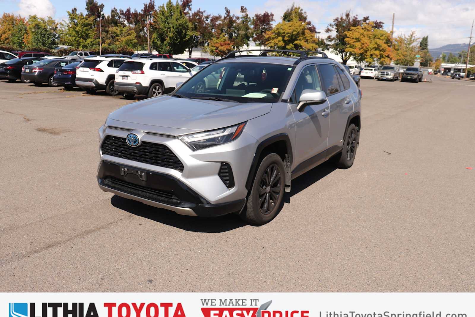 Used 2022 Toyota RAV4 SE w/ Convenience Package AWD/4WD video 1