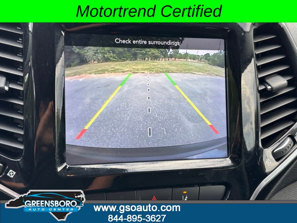 Used 2021 Jeep Cherokee Limited AWD/4WD image 5