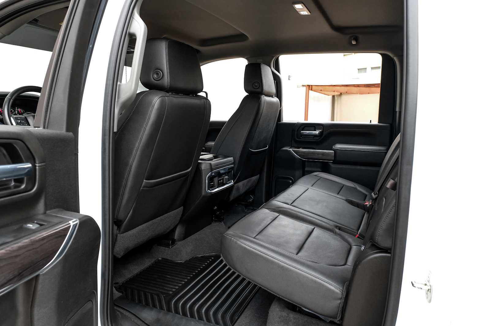 Used 2022 Chevrolet Silverado 3500 LTZ w/ LTZ Convenience Package AWD/4WD image 38