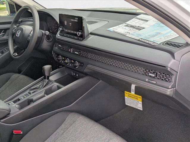 New 2025 Honda Accord SE image 18