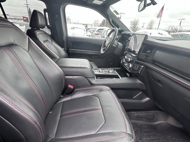 Used 2022 Ford Expedition Max Limited image 16