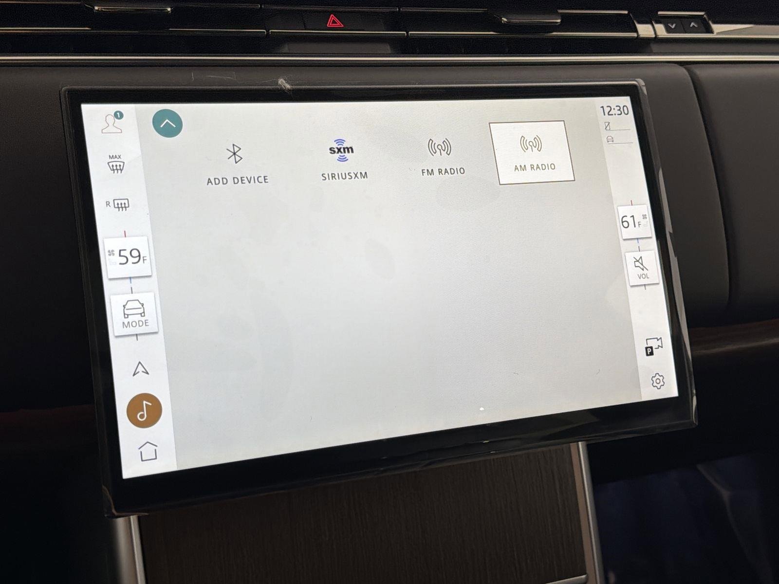 New 2025 Land Rover Range Rover SE image 18