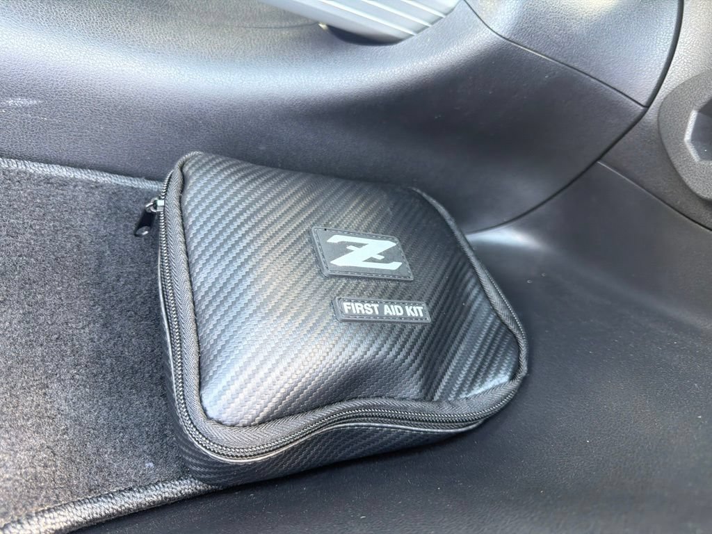 Certified 2024 Nissan Z Performance w/ Floor Mat Package RWD image 37