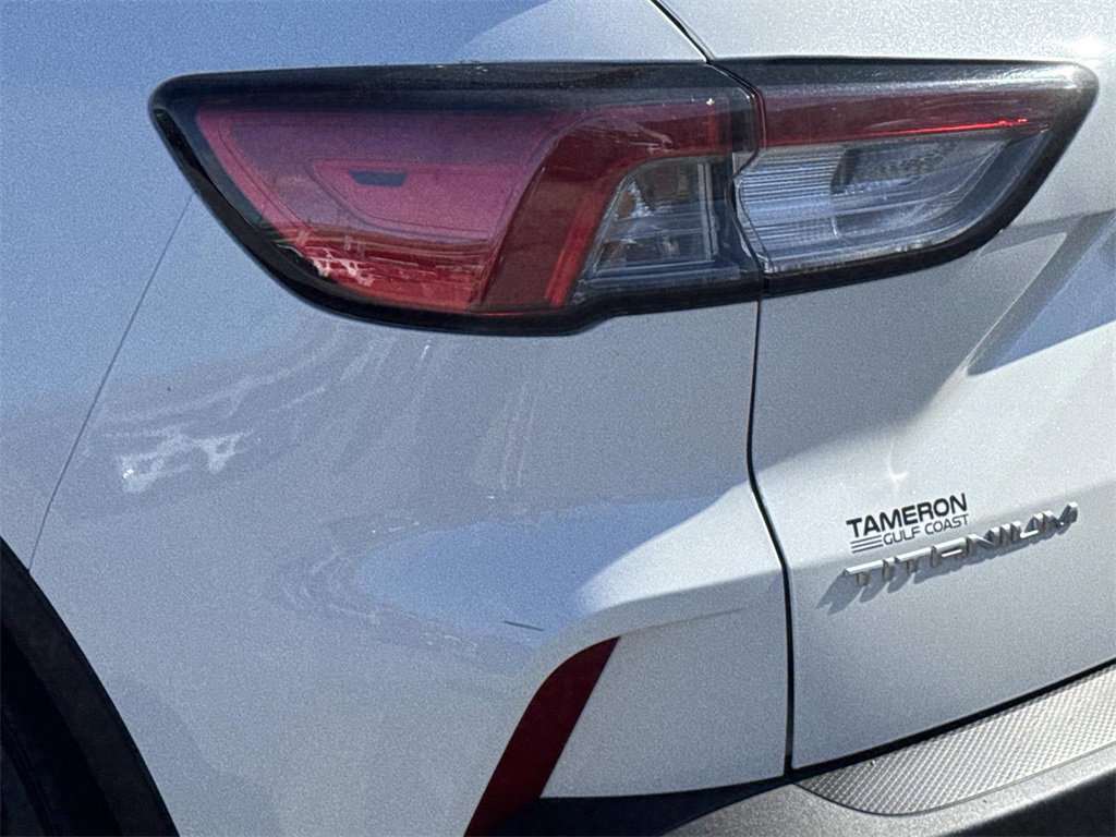 Used 2022 Ford Escape Titanium w/ Titanium Elite Package image 11