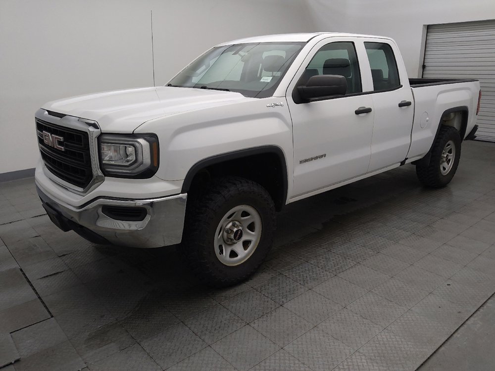 Used 2017 GMC Sierra 1500 4x4 Double Cab image 2