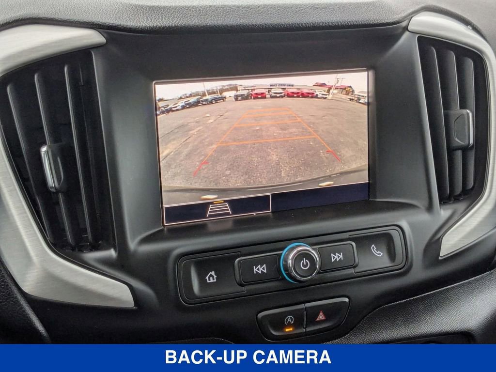 Used 2024 GMC Terrain SLE image 20