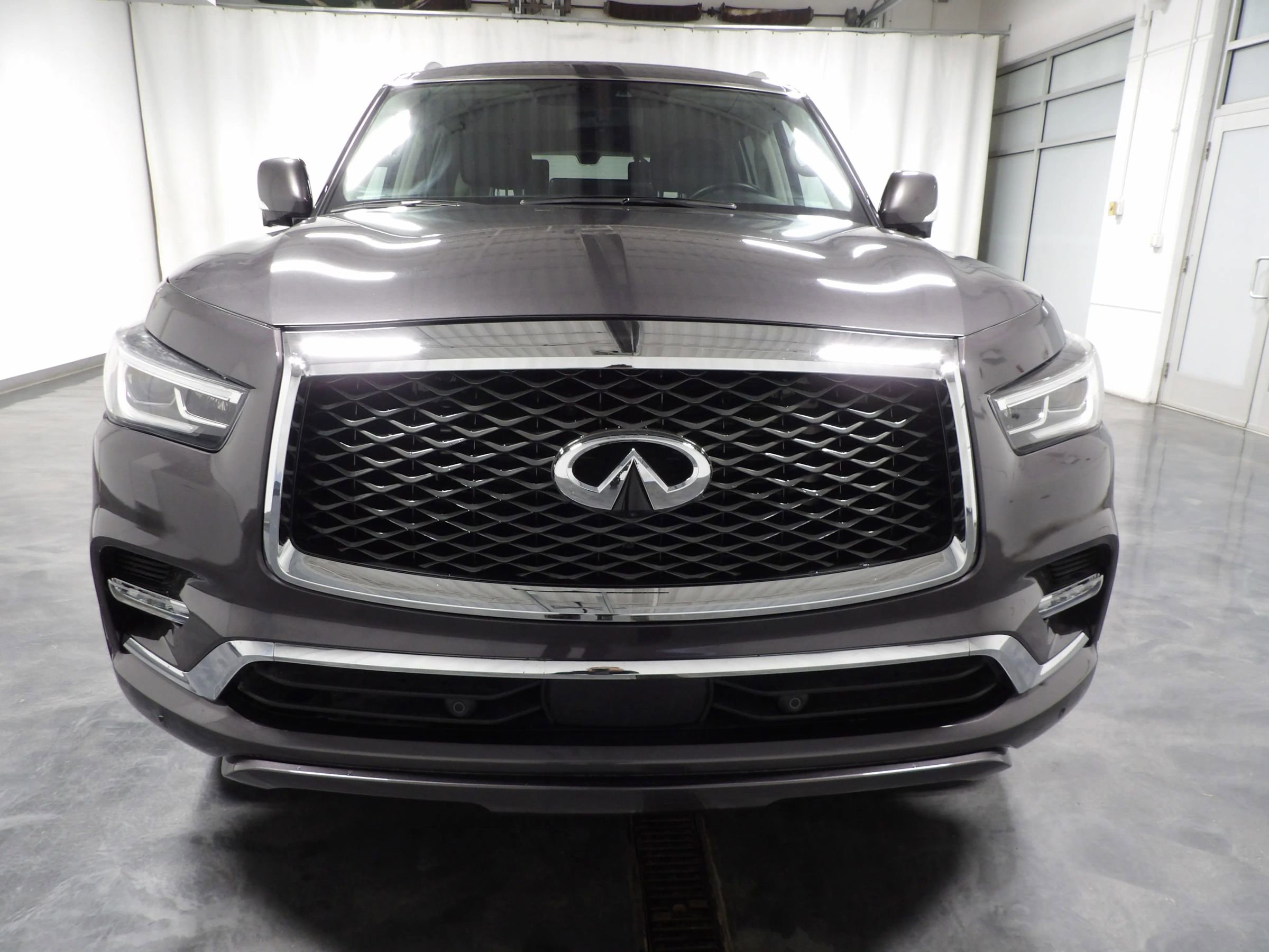 Used 2024 INFINITI QX80 Luxe image 7