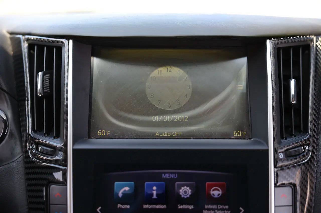 Used 2014 INFINITI Q50 w/ Moonroof Package image 28