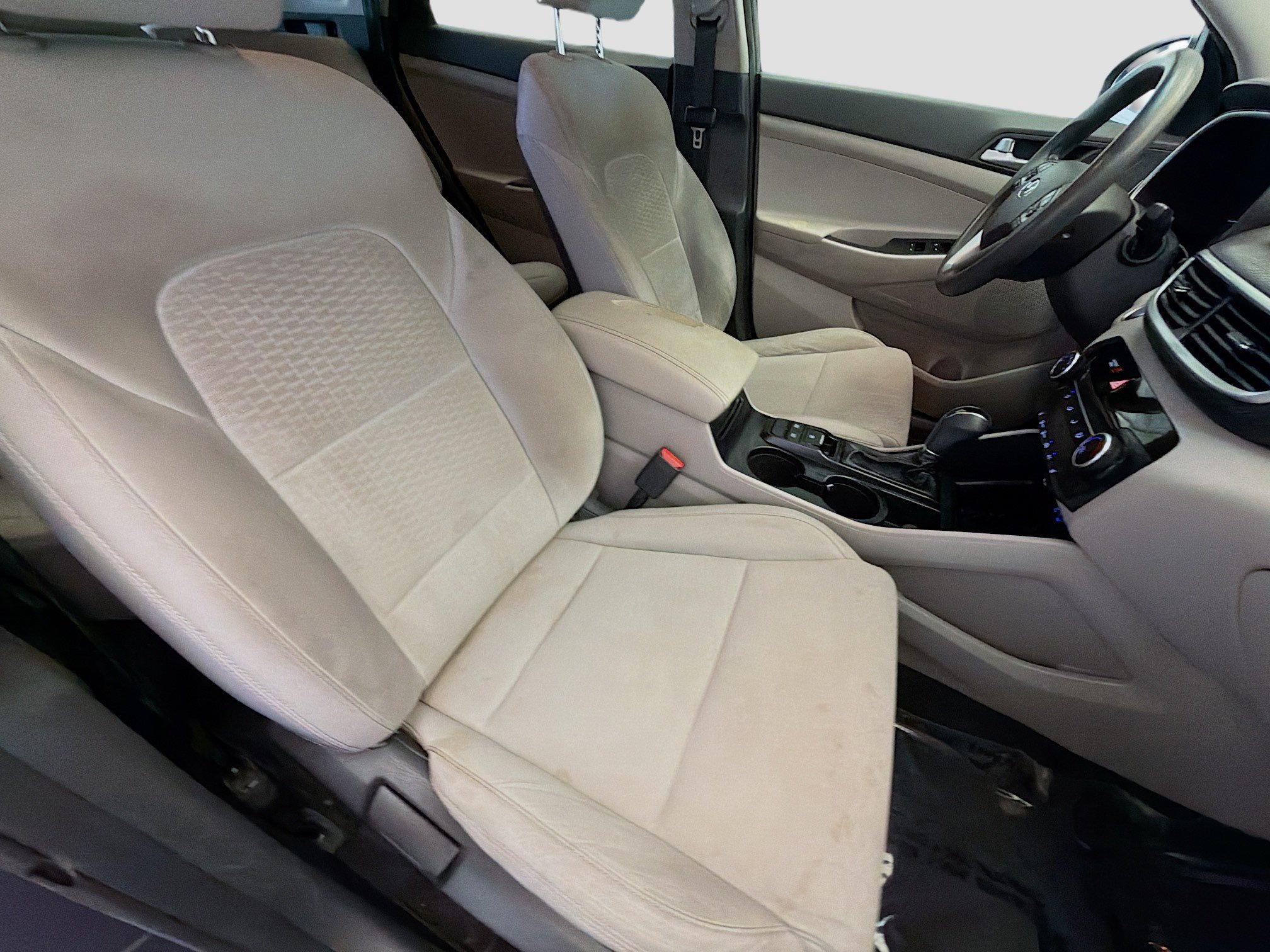 Used 2020 Hyundai Tucson Value FWD image 14