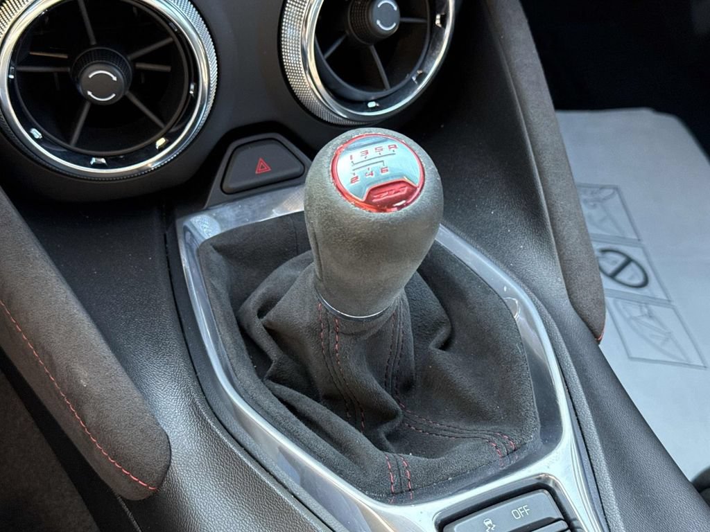 Used 2017 Chevrolet Camaro ZL1 RWD image 35