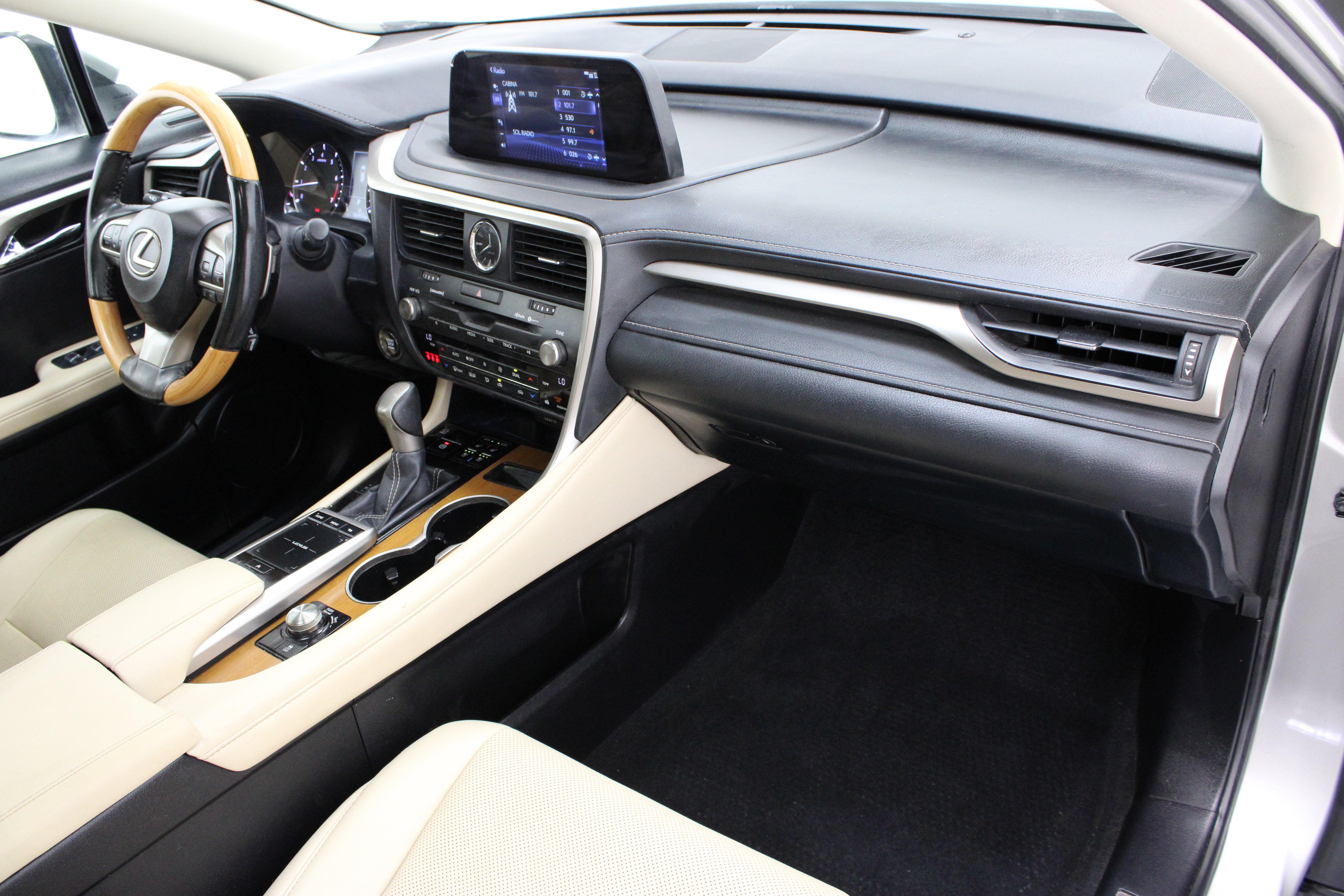 Used 2022 Lexus RX 350 FWD w/ Premium Package image 38