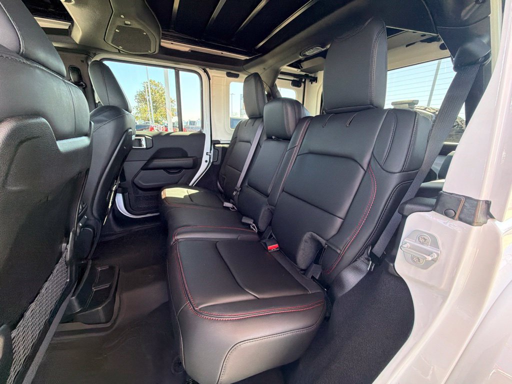 New 2027 Jeep Wrangler Unlimited Rubicon AWD/4WD image 16