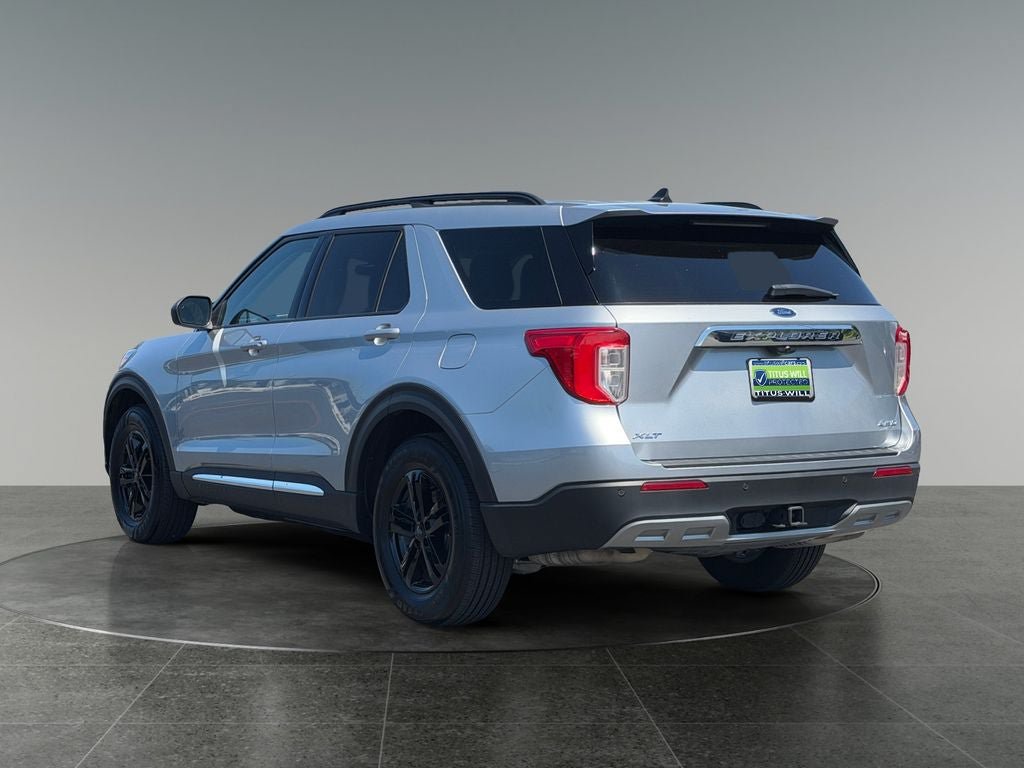 Used 2023 Ford Explorer XLT w/ Equipment Group 202A AWD/4WD image 7