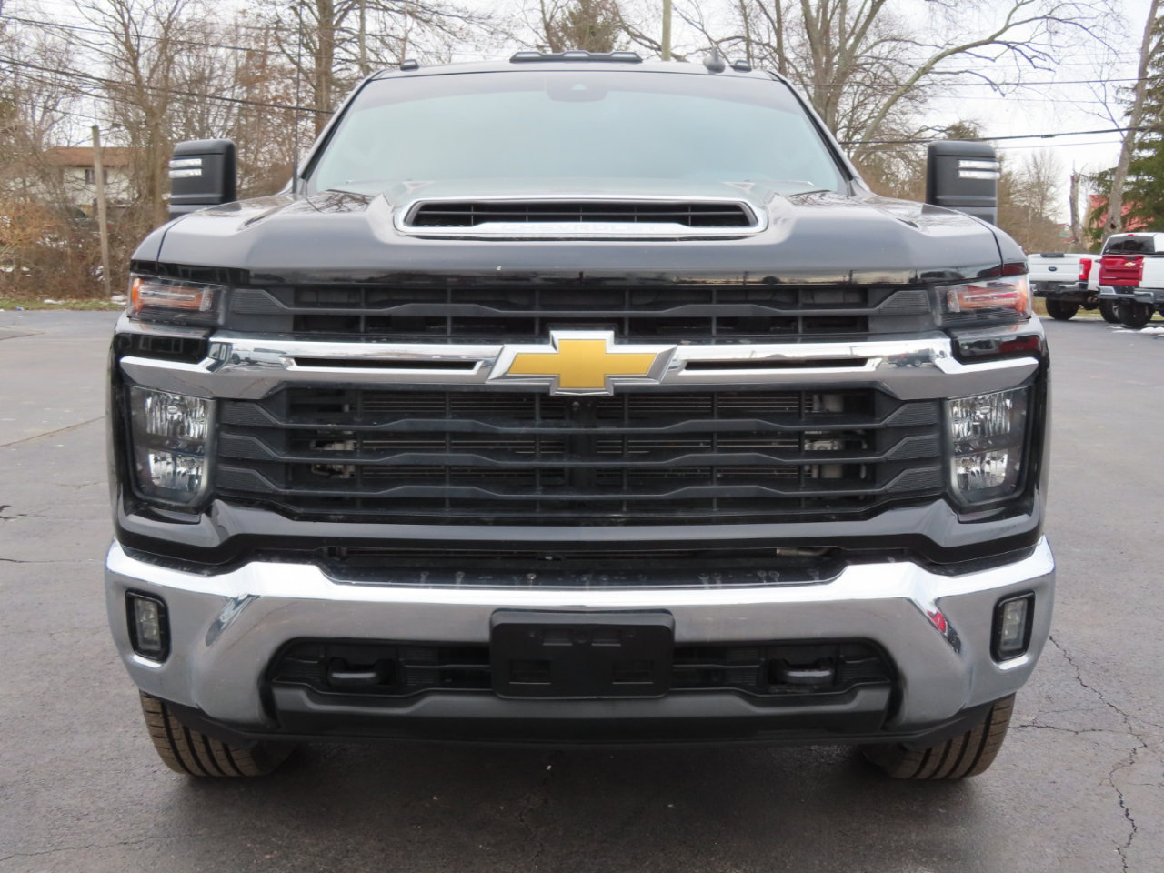 Used 2024 Chevrolet Silverado 3500 LT w/ Safety Package image 9