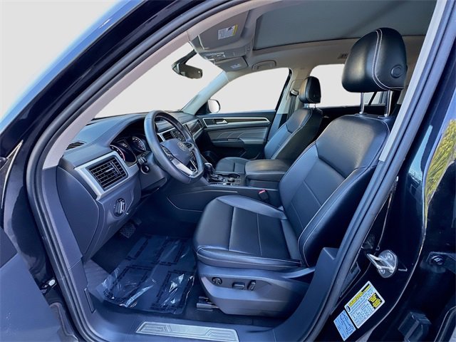 Used 2021 Volkswagen Atlas SE w/ Panoramic Sunroof Package image 17