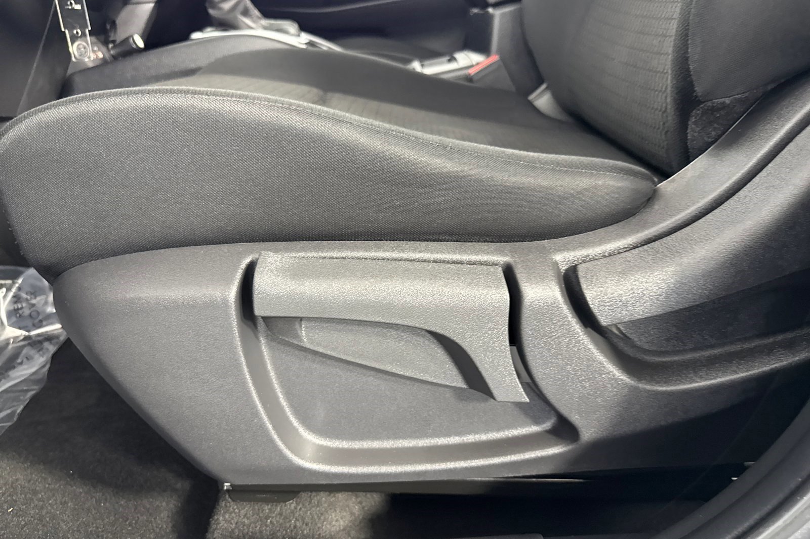 Used 2021 Nissan Rogue Sport S FWD image 13