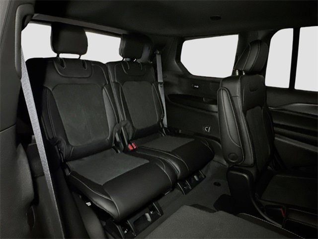 New 2025 Jeep Grand Cherokee L Altitude image 29