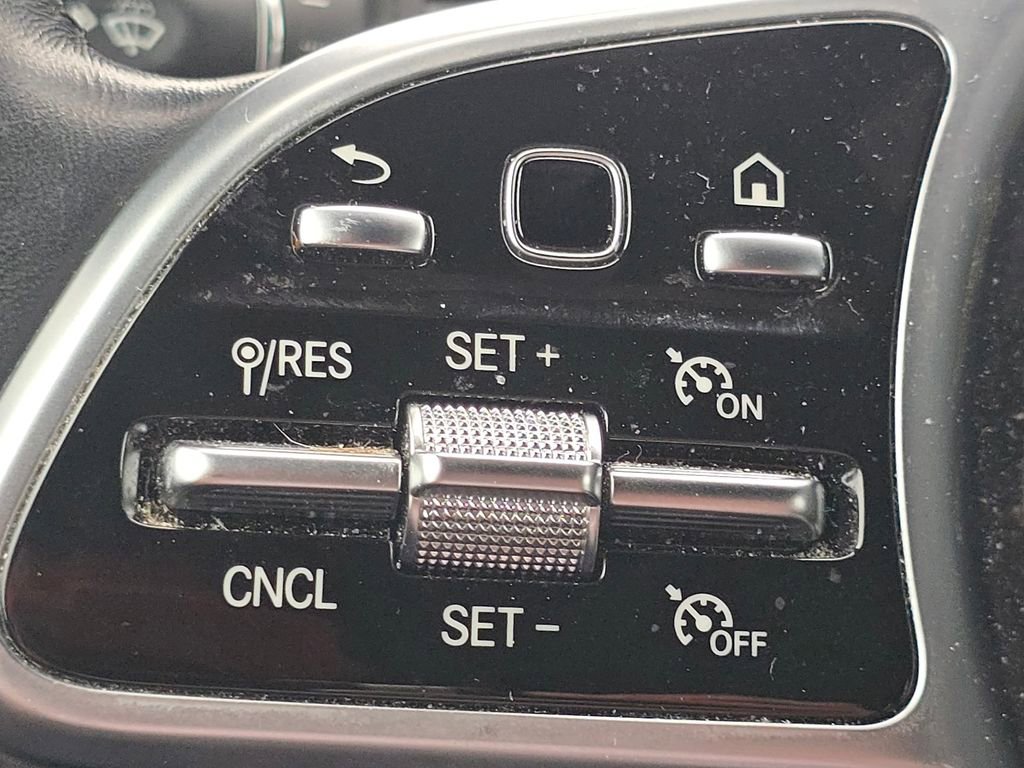 Certified 2022 Mercedes-Benz GLC 300 4MATIC image 33