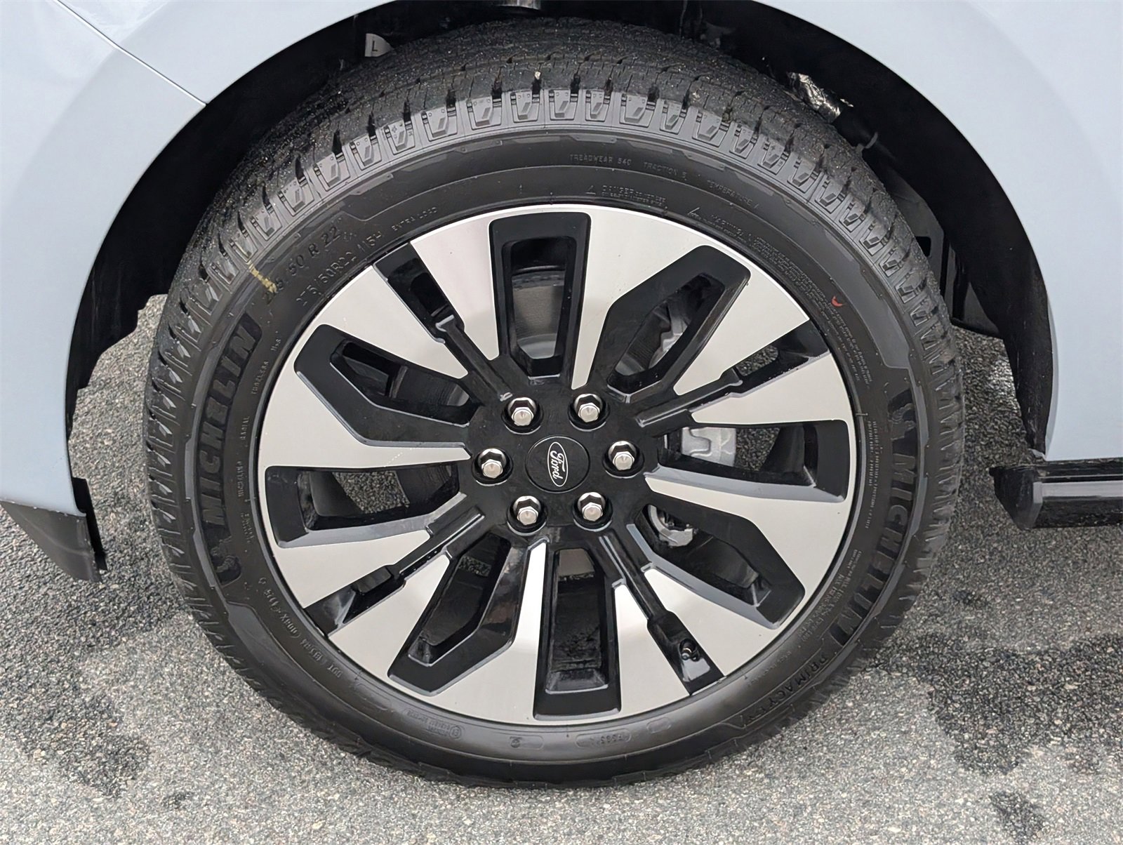 New 2025 Ford Expedition Max Platinum w/ Driver's Package image 13