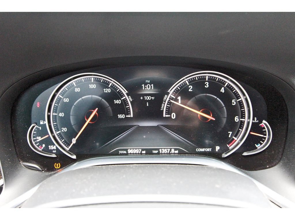 Used 2017 BMW 740i xDrive AWD/4WD image 13