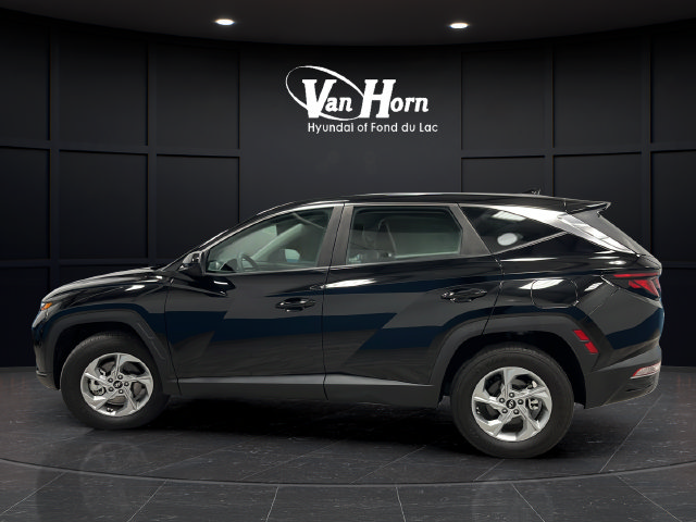 Used 2024 Hyundai Tucson SE AWD/4WD image 4