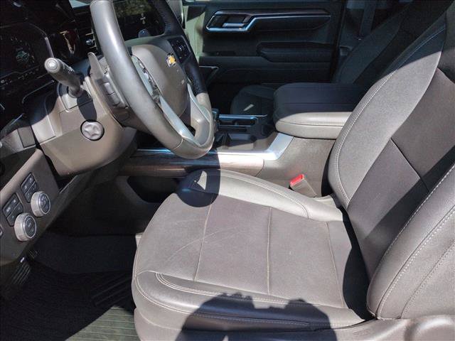 Used 2023 Chevrolet Silverado 1500 LTZ AWD/4WD image 15