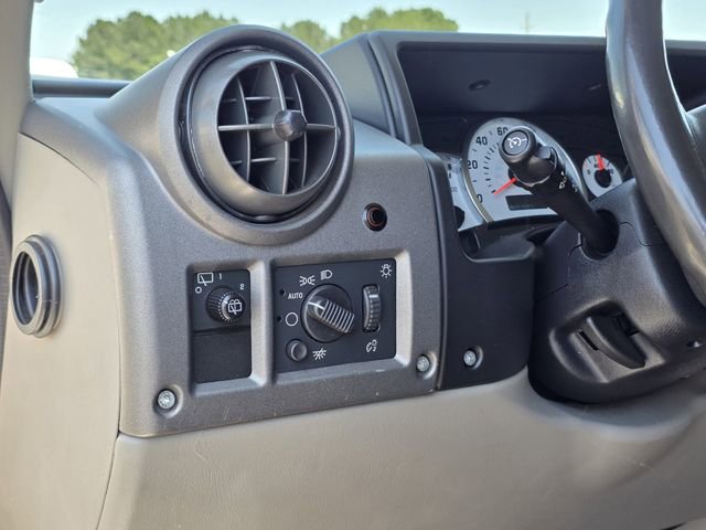 Used 2003 HUMMER H2 w/ Preferred Equipment Group AWD/4WD image 18