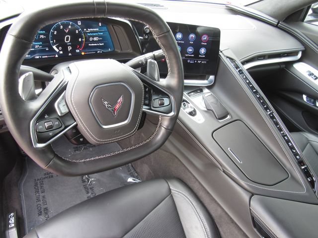 Used 2023 Chevrolet Corvette Stingray Premium Conv w/ Z51 Performance Package RWD image 31