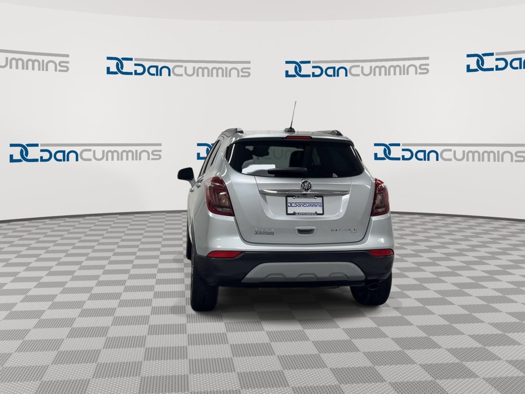Used 2018 Buick Encore Preferred AWD/4WD image 7