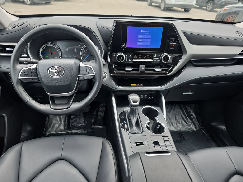 Certified 2026 Toyota Highlander XLE AWD/4WD image 27