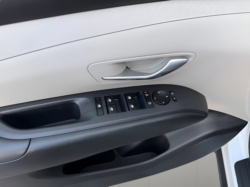 Certified 2025 Hyundai Tucson SEL image 15