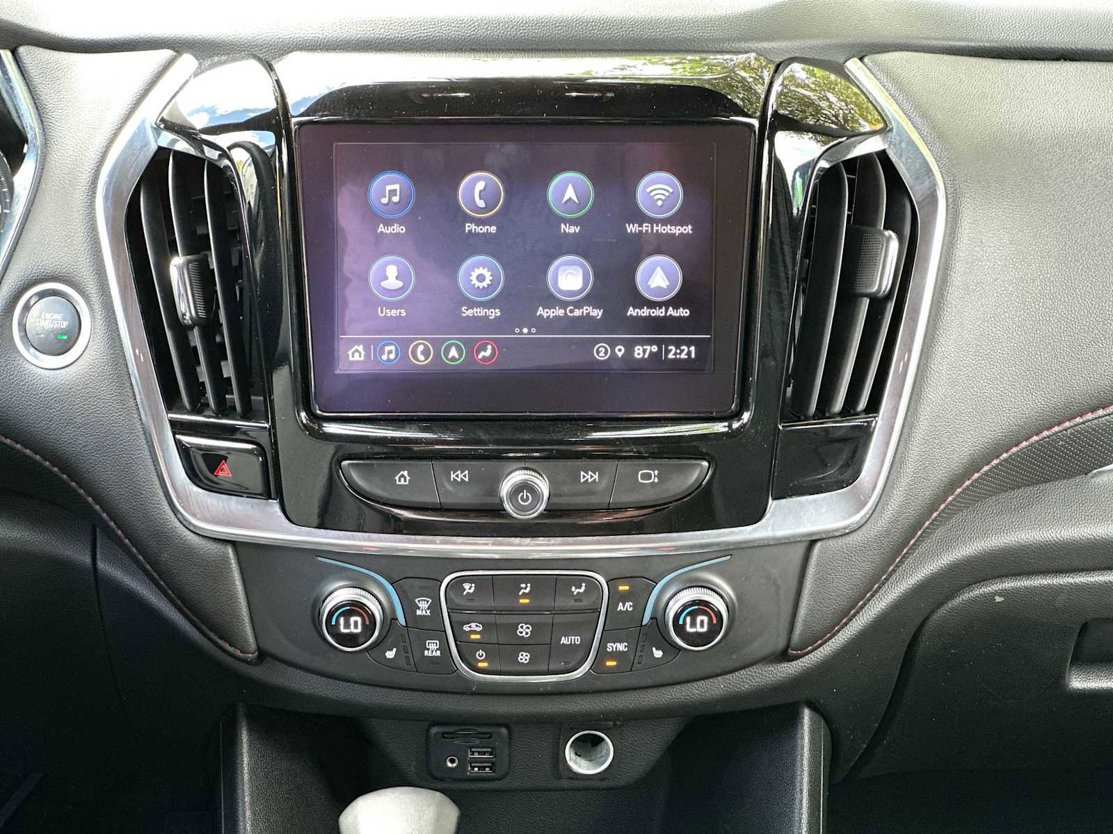 Used 2023 Chevrolet Traverse RS image 26