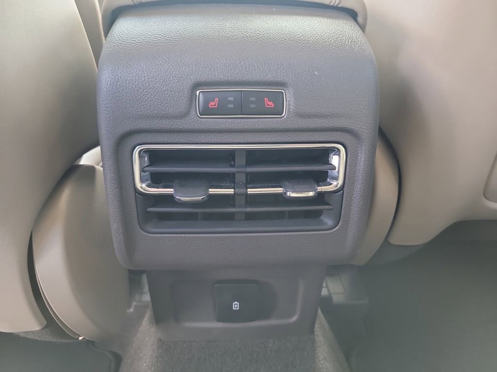 Used 2021 Lincoln Corsair FWD image 13