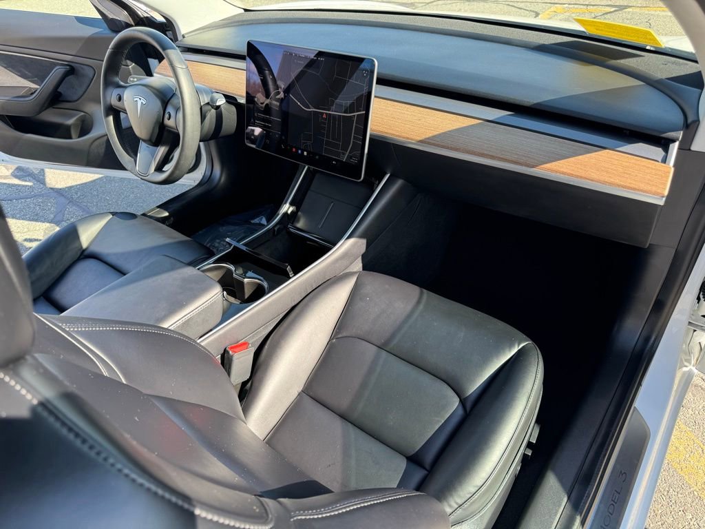 Used 2020 Tesla Model 3 Long Range image 28