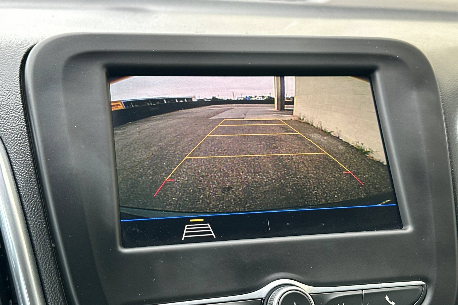 Certified 2020 Chevrolet Equinox LS AWD/4WD image 26